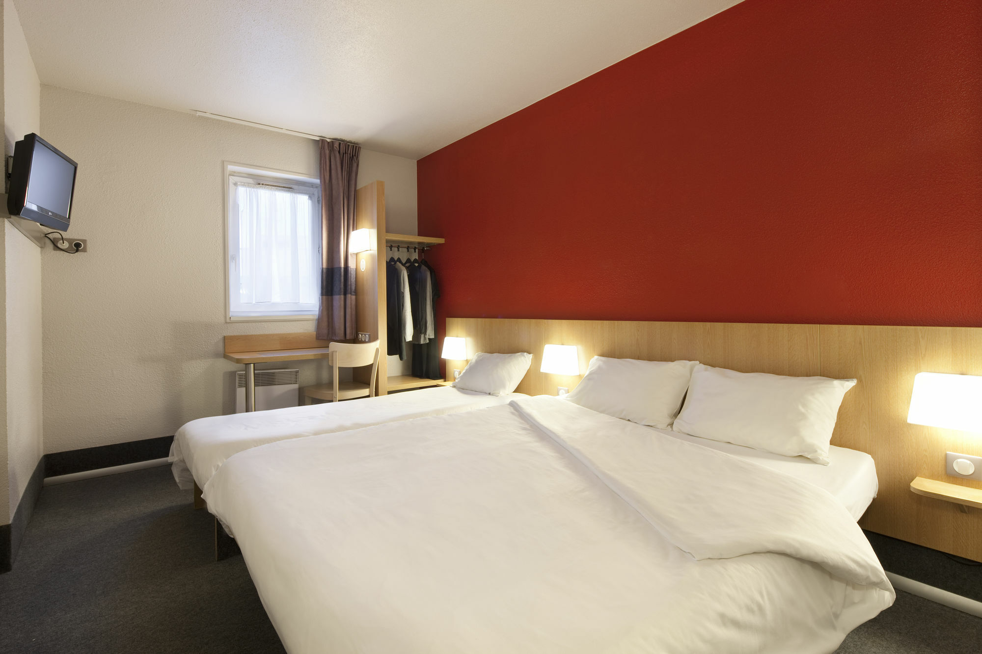 B&B Hotel Valence Sud Экстерьер фото