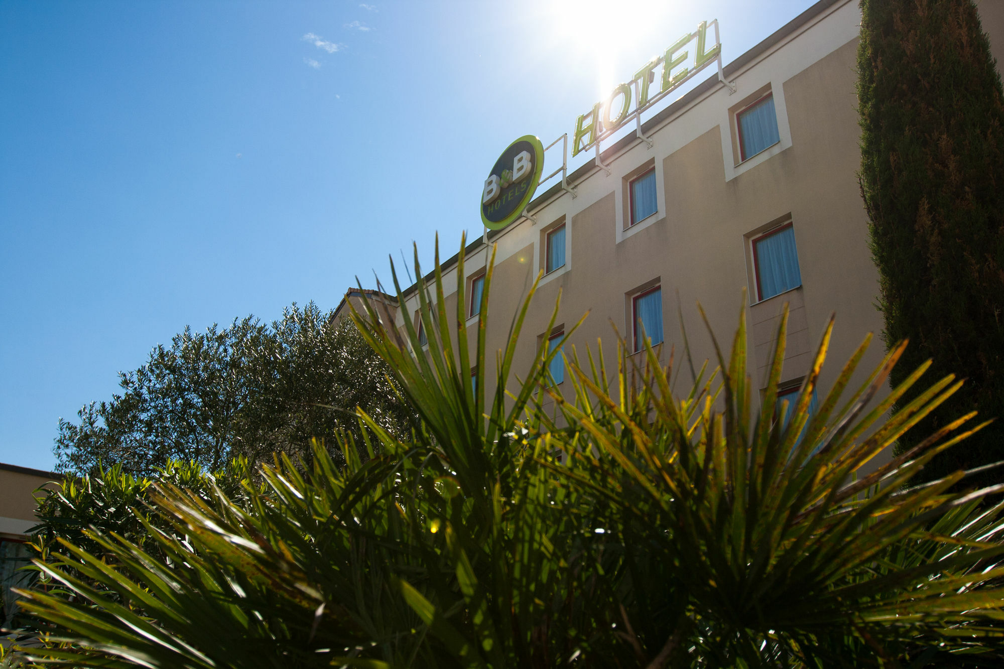 B&B Hotel Valence Sud Экстерьер фото