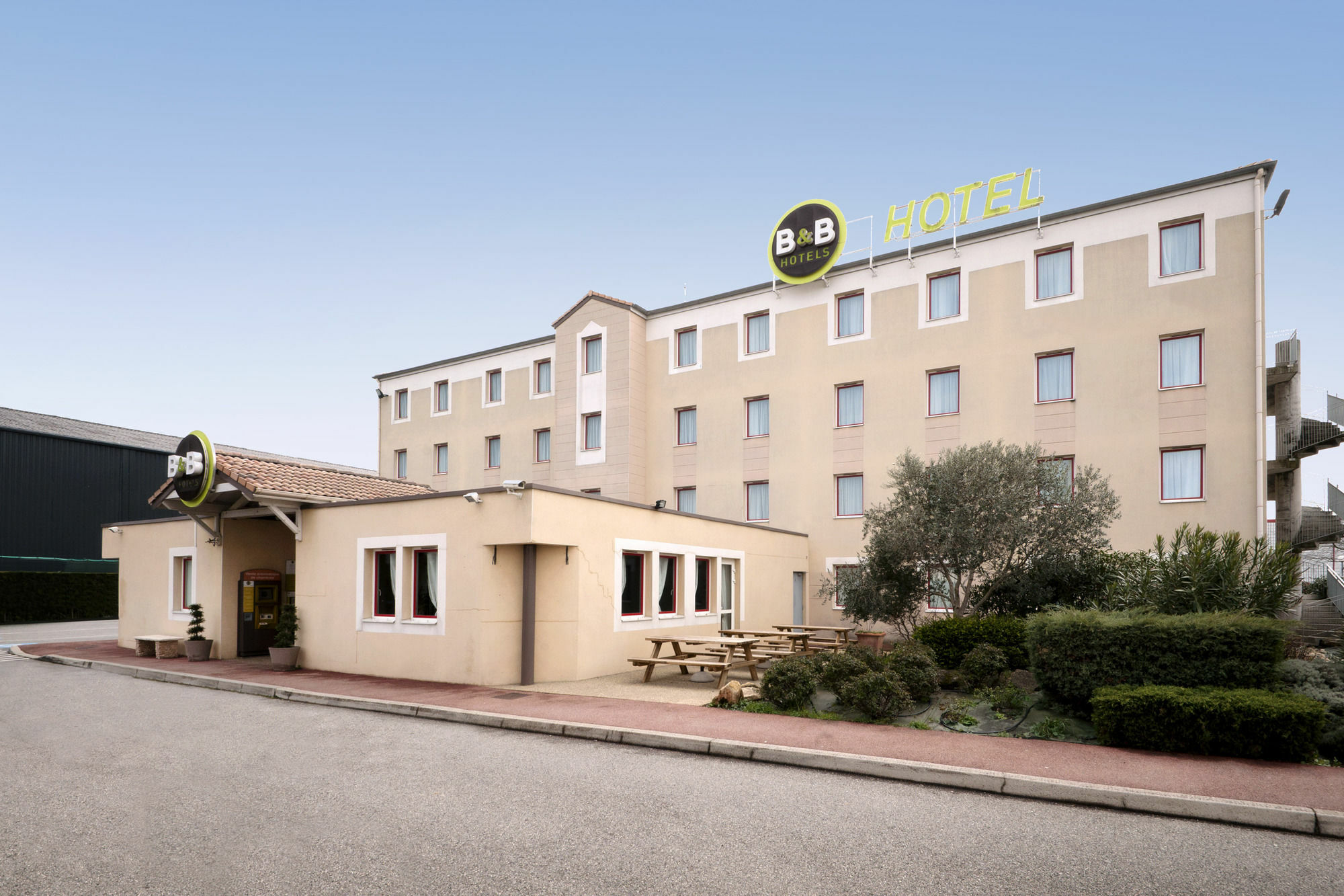 B&B Hotel Valence Sud Экстерьер фото